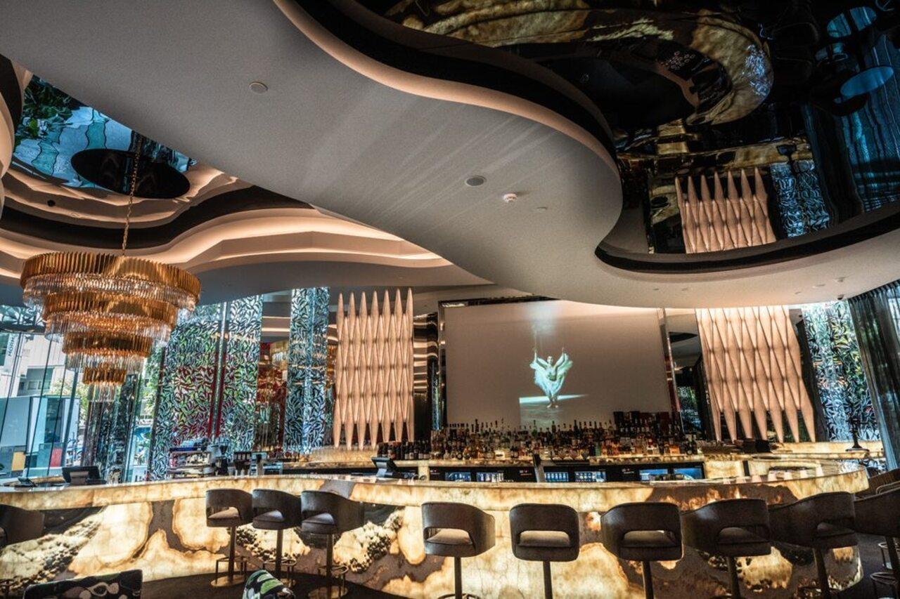 Emporium Hotel South Bank Брісбен Екстер'єр фото The bar at the Ritz-Carlton, DIFC