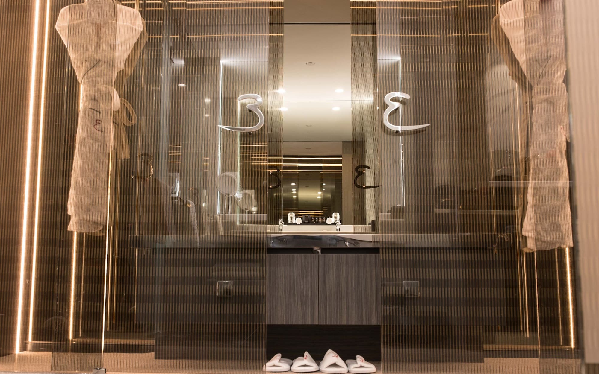 Emporium Hotel South Bank Брісбен Екстер'єр фото Bathroom
